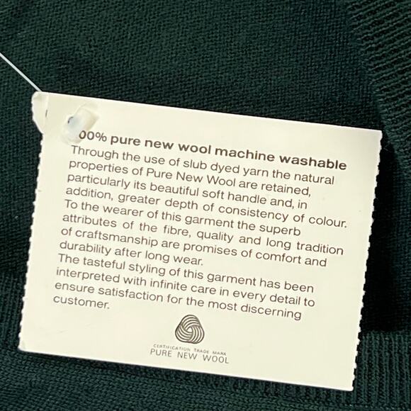 Vintage Burberrys Wool Sweater XL Green V Neck Classic Preppy Old Money England - Picture 10 of 14
